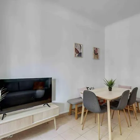 Appartement 6P 30 Mins To Paris & Cdg Le Bourget Exterior photo